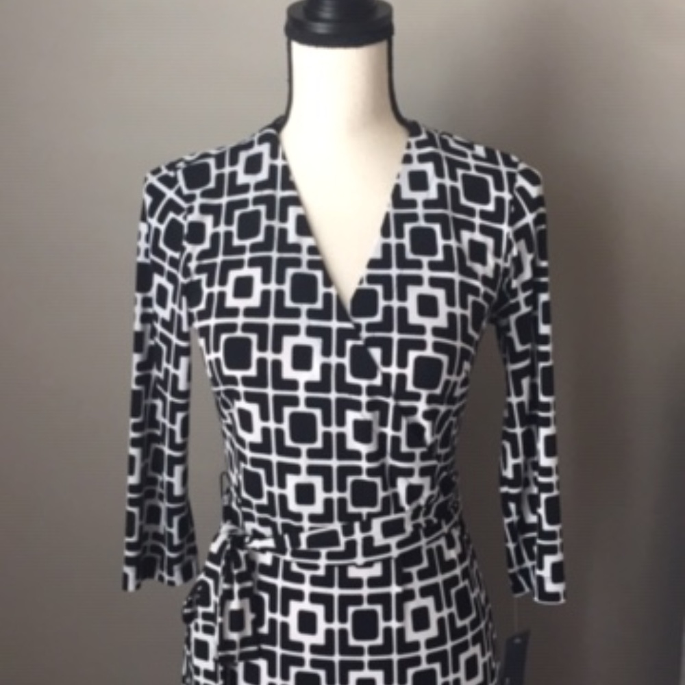B & W Geometric Print Dress NWT